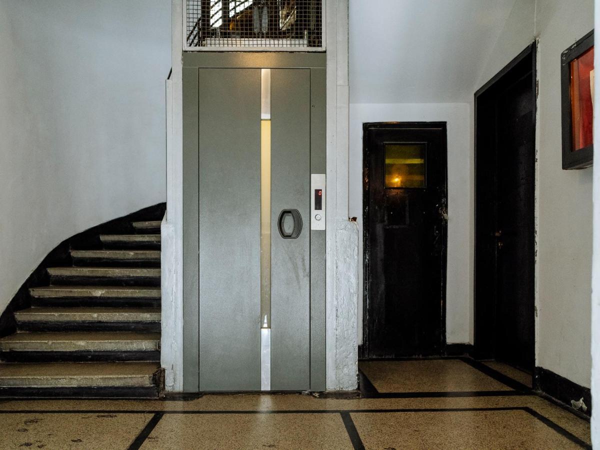 Beautiful Modern Studio - Cismigiu Park - Netflix Bucureşti Exterior foto